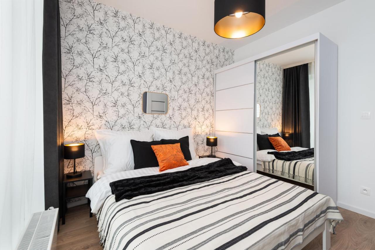 Kairos Apartments -Tower II Premium - Darmowy Parking, Silownia, Sauna - Scisle Centrum คาโตวีตเซ ภายนอก รูปภาพ
